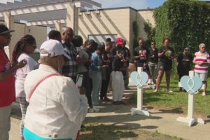 Healing circle honors 3 men killed in South Shore hit-and-run