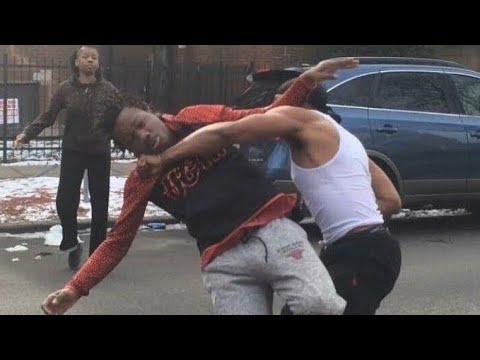 Hood Street Fight (Baton Rouge,Louisiana) #worldstarhiphop #streetfight #brawl