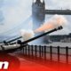 Incredible 96-gun salute rings out across Britain to honour Queen’s life