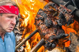 Cooking for the Dead in Indonesia!! Ma’Nene Death Feast!!