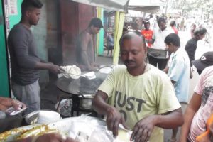 Hard Working People Selling Street Paratha | Rs. 5.00/Piece | Indian Street Food