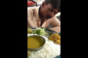 Dal - Chawal - Sabji 25 Rs/ Plate | Indian Street Food #shorts #ashortaday #indorestreetfood