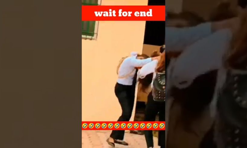 💪Mari Choriya choro se kaam hai ke |#shorts #viral #ytshorts #trending #shortvideo |Girls Fight 👍🙏