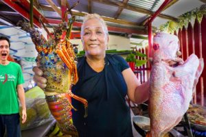 Trinidad’s Seafood Queen!! 🦞 LOBSTER MOUNTAIN + Breadfruit Oil Down in Toco, Trinidad!!