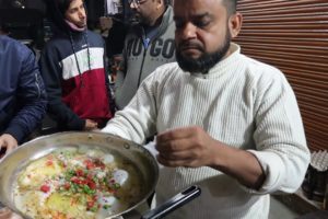 Khan Bhai Omelette Ka Baat Hee Kuchh Alag Hai | Khan Special Omelette 2 Plus 2 | Price 230 Rs/