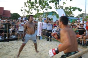 MUAY THAI DANCER vs PRO MMA FIGHTER !!! Crazy Fight !!!