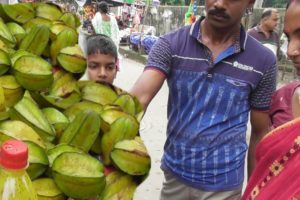 Wow What a Taste Sour Hot Sweet | Star Fruit ( Kamranga )Mixture | Indian Street Food Kolkata