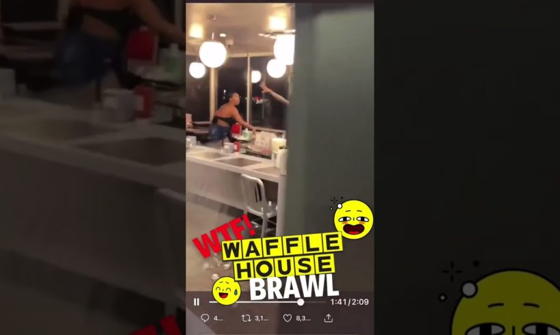 Waffle House fight #hoodfights #hoodfight #wafflehouse #foodfight #funnyvideos #funnyfights #funny