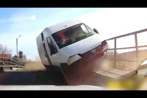 Insane Car Crash Compilation 2023: Ultimate Idiots in Cars Caught on Camera #21