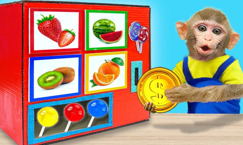 Baby Monkey KiKi playing with Colorful Lollipop Candy from Vending Machine | KUDO ANIMAL KIKI