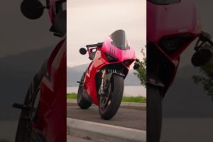 Ducati Panigale V4 - Look Mom - Hoodie /// Available only at brutal-bikes.com #shorts