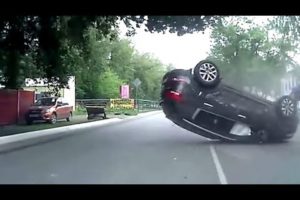 Idiots in Cars #19 (Car crash compilation 2023)