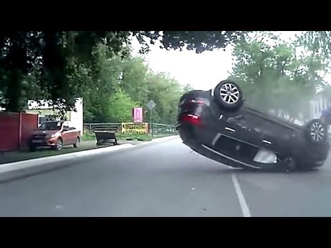 Idiots in Cars #19 (Car crash compilation 2023)