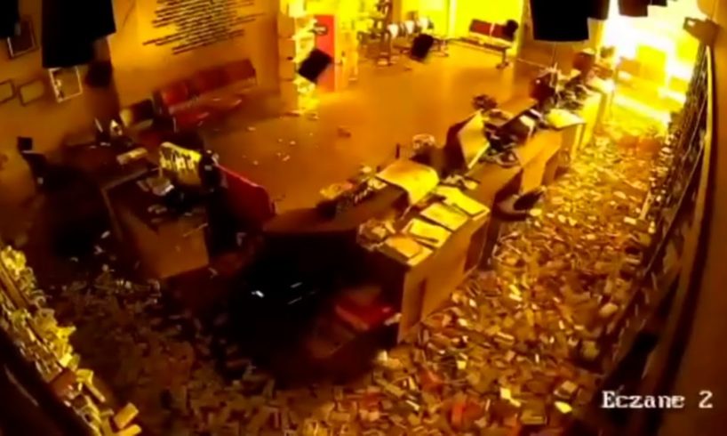 TURKEY EARTHQUAKE FROM PHARMACY CAMERA 7.8 / 7.5
