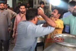 Fight in public #trending #viral #fight