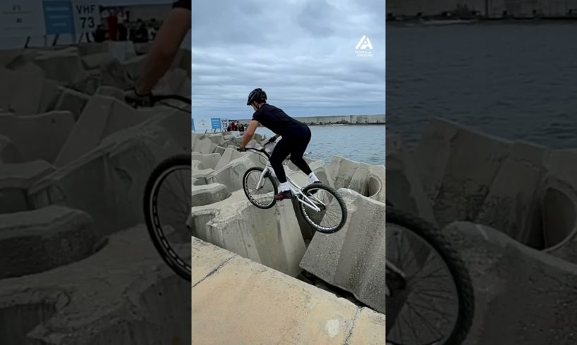 Man Jumps Between Rocks On Mountain Bike | People Are Awesome #biking #shorts