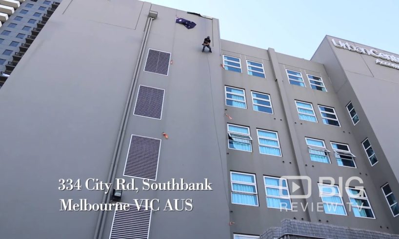 Rap Jumping, an Extreme Sports and Adventures in Melbourne for Abseiling or Rappel