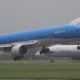 Pilot Attempts Landing In a Strong Crosswind Condition