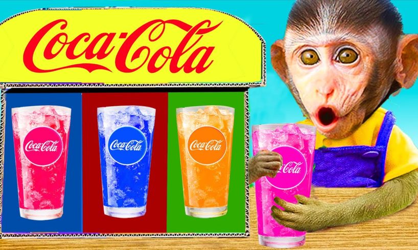 Baby Monkey and Huggy Wuggy plays with vending machine - Funny Monkey Animal