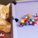 Gatos traviesos aman a jugar billar | Cat Crazy | El Dodo