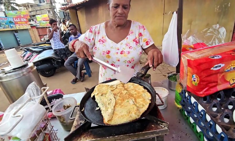 GOAN Hardworking Aunty Preparing Bread Omelette | High Price 80 Rs/ | Goa Street Food