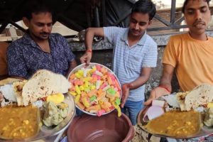 Mumbai Auto & Taxi Drivers having Cheap & Best Lunch | 50 Rs/ Unlimited Roti & Rice