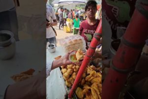 Nandalal Ji Ka Vada Pav #streetfood #mumbai #shorts