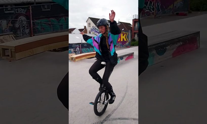 Freestyle Champion Rides Unicycle Backward | People Are Awesome