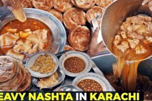 Sunday Nashta | Paya, Murgh Chanay, Lacha Paratha, Lahori Breakfast in Karachi, Street Food Pakistan