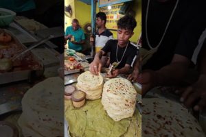 Massive Paratha Selling #streetfood #ashortaday #food