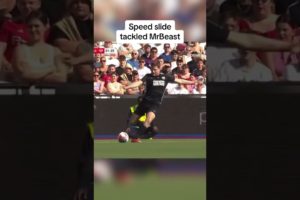 iShowSpeed did a slide tackle on MrBeast 😆 (via Sidemen Charity Match)