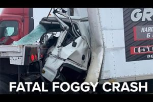 2 dead, 24 vehicles in I-55 foggy crash