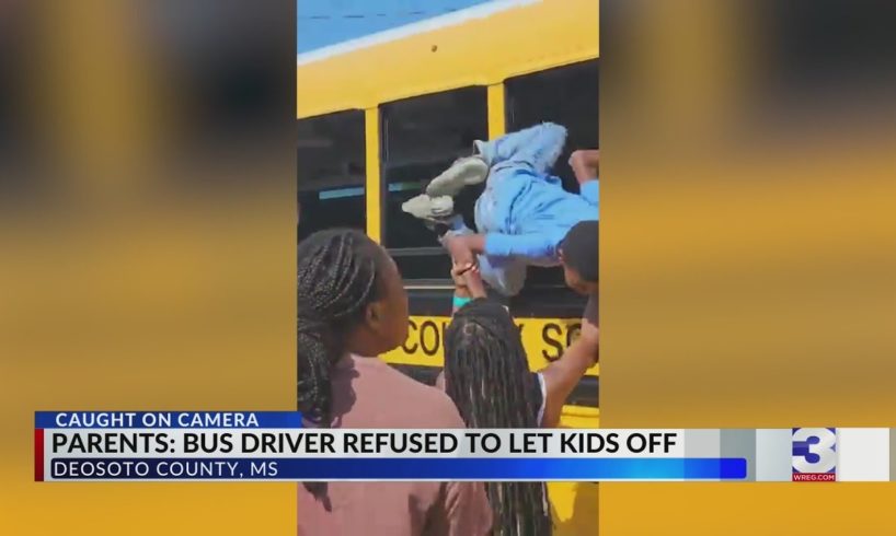 MS bus driver on leave after trapping children on school bus