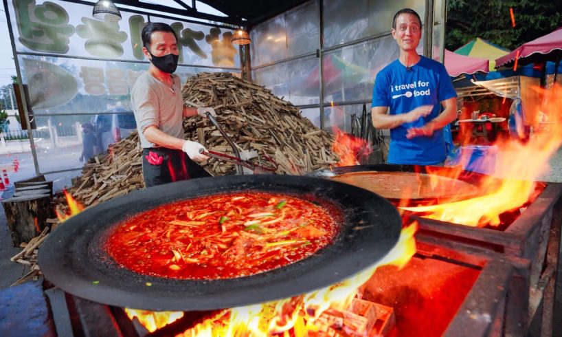 Best Korean Food I’ve Ever Had!! LAVA CHICKEN Cooked with a Blowtorch!!