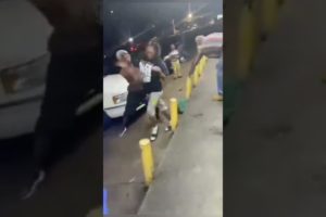 Episode 8 of street fight compilation caught on cam