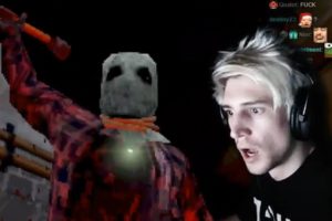 MY HEART IS THROBBING! - xQc Plays Stay Out of the House (Puppet Combo) | xQcOW