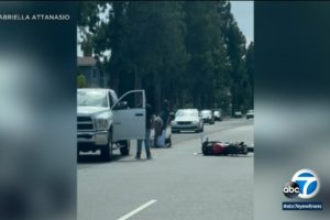 Violent road rage fight in middle of Granada Hills street