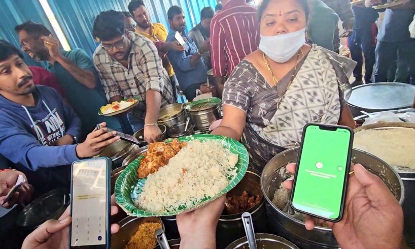 Famous Sai Kumari Aunty Selling Non Veg Meals | Unlimited Best Road Side Hyderabadi Street Food