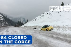 Ice storm shuts down I-84 between Troutdale and Hood River