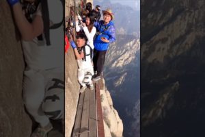 Mountain Climbing Gone Wrong #shorts Mount Huangshan #ytshorts