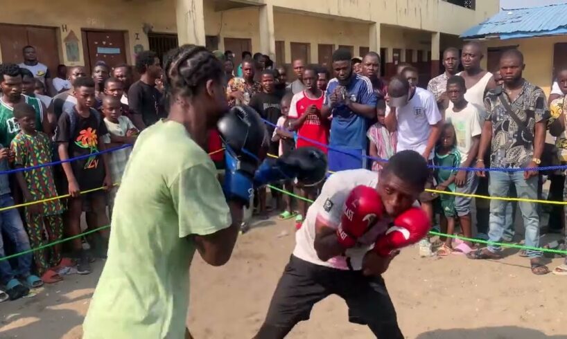 Boxing 2023 Street Fights going all out #boxing #boxingtraining #olympics #boxing2023