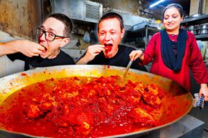 Extreme BUTTER CHICKEN!! 🇮🇳 Best Indian Food You Have to Try! (Original Ghee Roast)