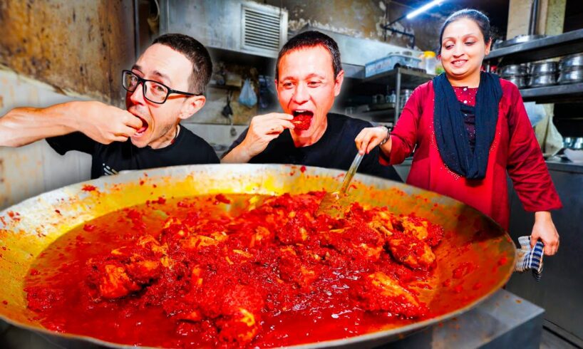 Extreme BUTTER CHICKEN!! 🇮🇳 Best Indian Food You Have to Try! (Original Ghee Roast)