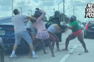 Road rage turns into brutal beatdown at a traffic light