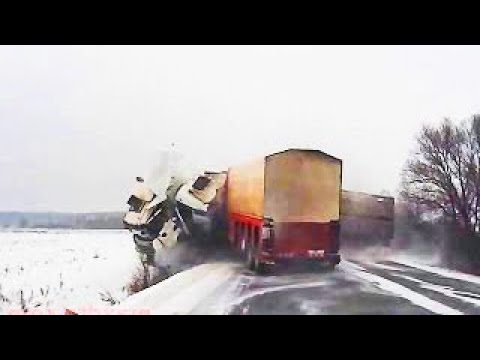 Truck NEAR DEATH CAPTURED Fails ! Ultimate Near Death Video Compilation 2024 - Truck Hit Car Today