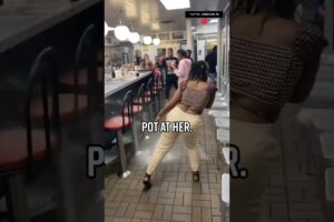 Waffle House Worker Deflects Flying Chair Like It’s Nothing During Late Night Brawl #Shorts