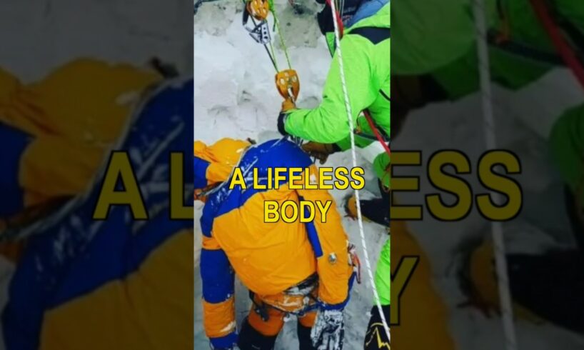 AMAZING NEW Rescue FOOTAGE On Annapurna - 1st Person Report #shorts #everest #annapurna #mountains