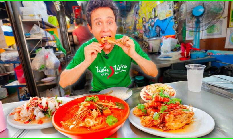 Best Street Food in Bangkok!! 🦐 SHRIMP TOM YUM at Chatuchak Weekend Market, Bangkok!
