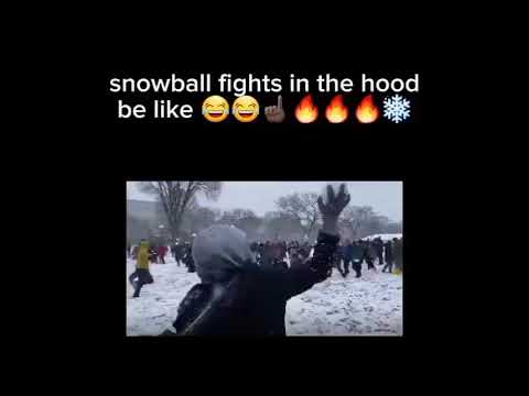 Snowball fights in the hood be like 😂