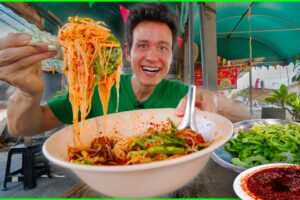 Thailand Street Food - 5 NOODLE SOUPS You Must Eat in Bangkok!!